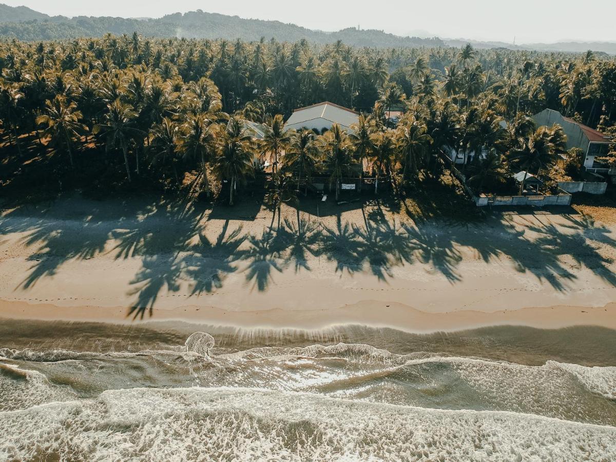 La Playita Hotel Lalawigan ภายนอก รูปภาพ